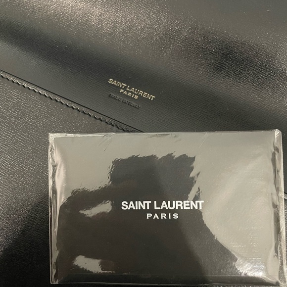 Saint Laurent Men's Leather Document Holder Briefcase - Picture 4 of 10